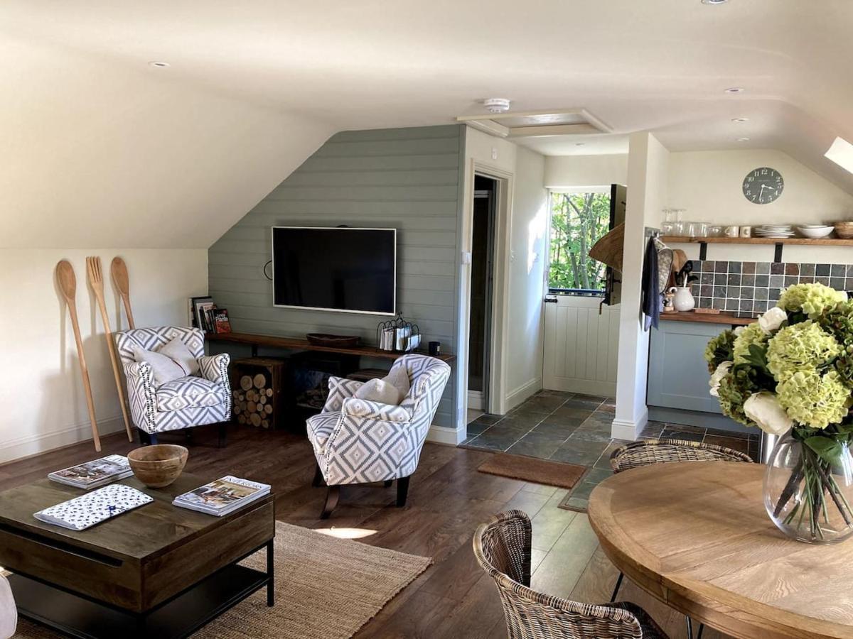 Teffont Magna Larkham Loft 아파트 외부 사진